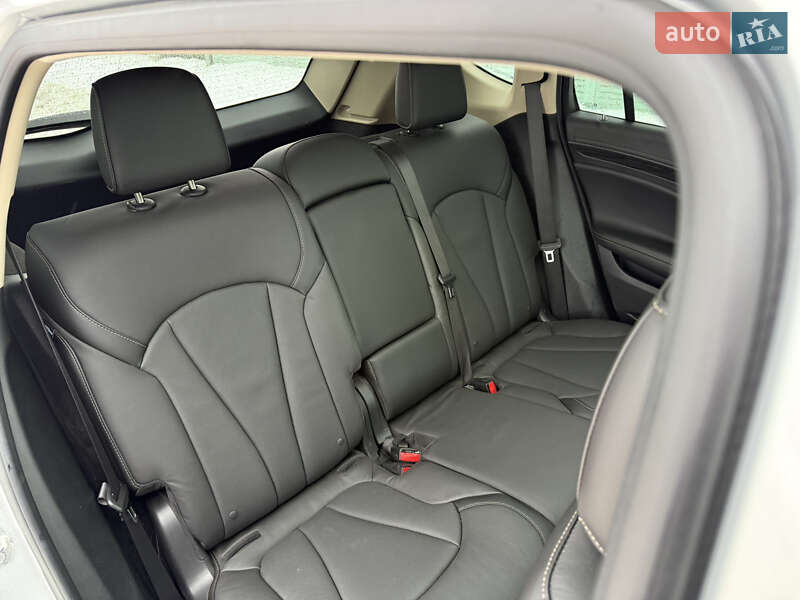 Позашляховик / Кросовер Buick Envision 2017 в Тернополі