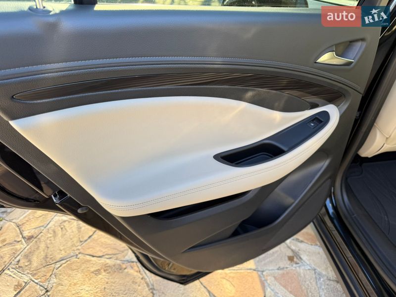 Позашляховик / Кросовер Buick Envision 2018 в Києві