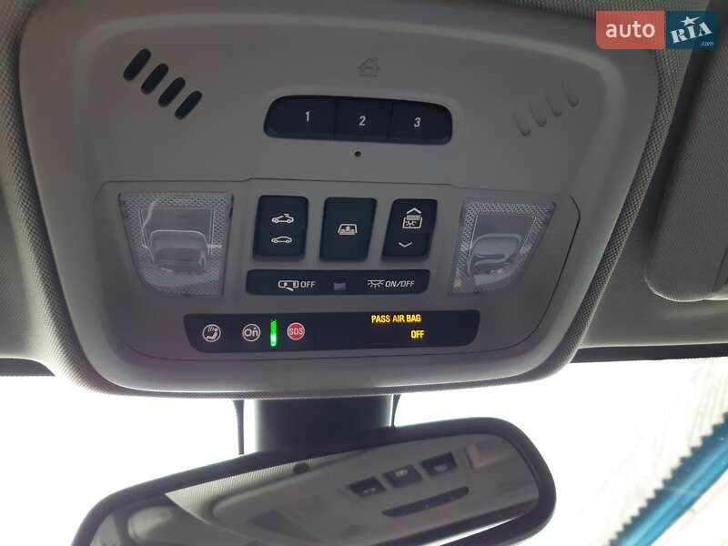 Седан Buick LaCrosse 2016 в Коростене