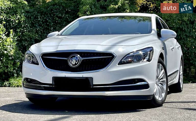 Седан Buick LaCrosse 2018 в Киеве