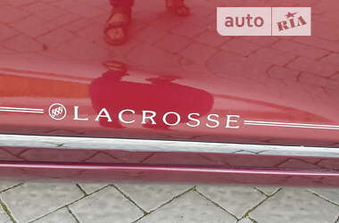Седан Buick LaCrosse 2015 в Городке