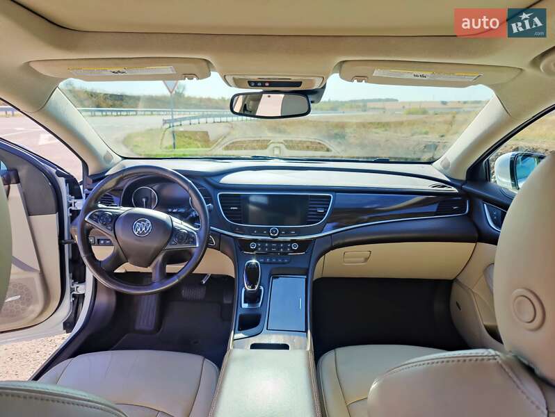 Седан Buick LaCrosse 2017 в Дніпрі
