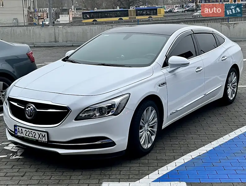 Buick LaCrosse 2018