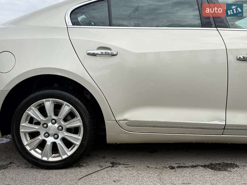 Седан Buick LaCrosse 2012 в Киеве
