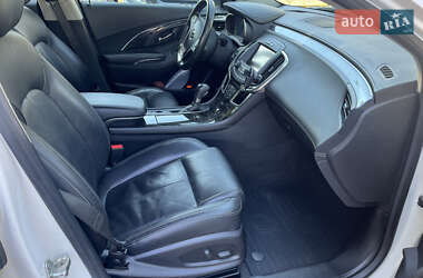 Седан Buick LaCrosse 2014 в 