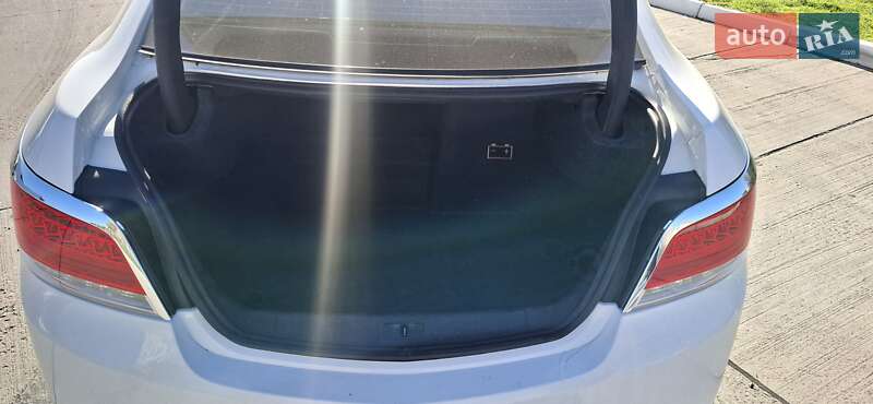 Седан Buick LaCrosse 2013 в Одессе фото 8 Седан Buick LaCrosse 2013 в Одессе