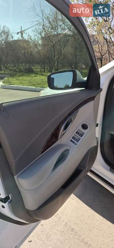 Седан Buick LaCrosse 2013 в Одессе фото 15 Седан Buick LaCrosse 2013 в Одессе