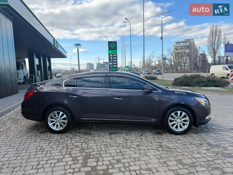 Седан Buick LaCrosse 2015 в Киеве