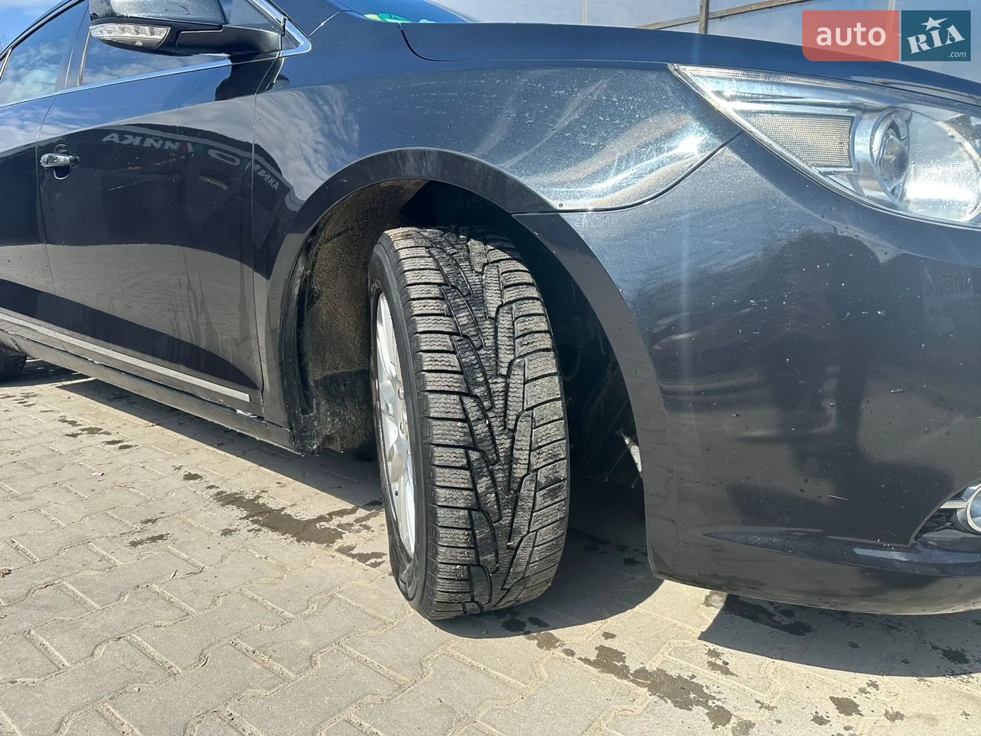 2011 Buick LaCrosse - мініатюра 13