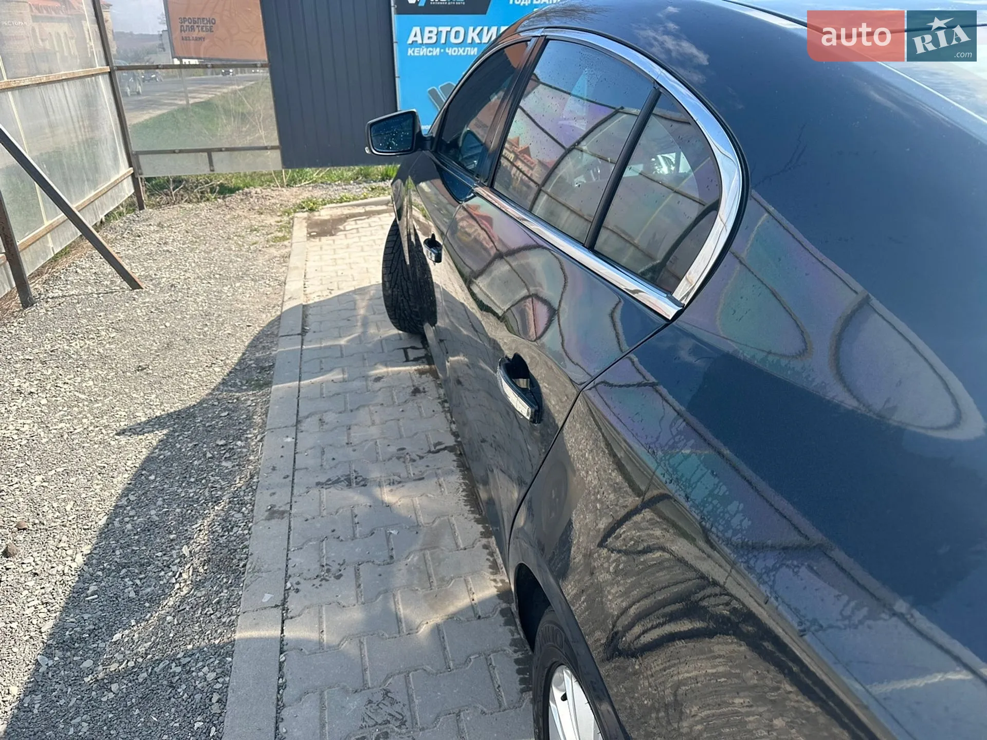2011 Buick LaCrosse - мініатюра 15