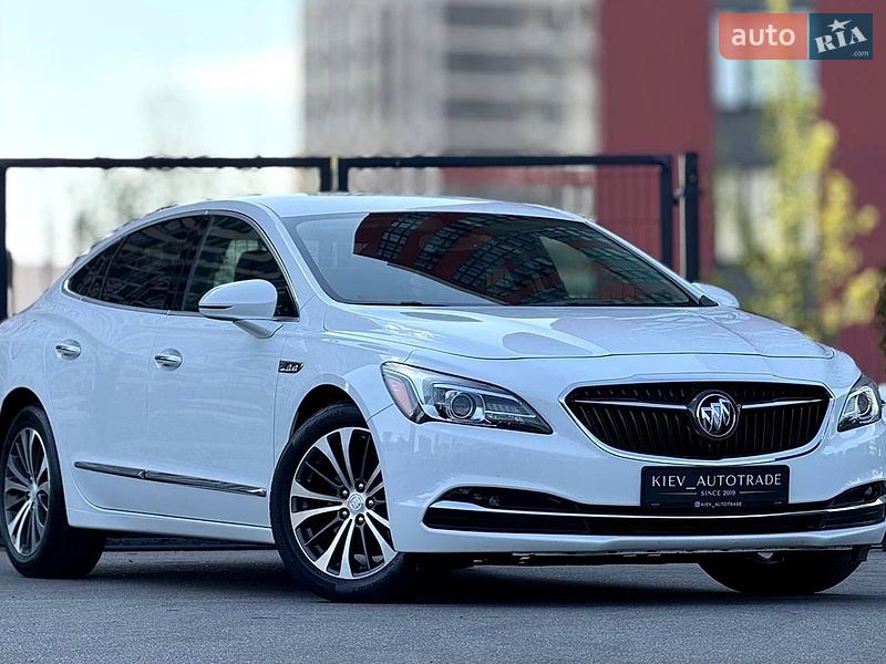 Седан Buick LaCrosse 2017 в Киеве