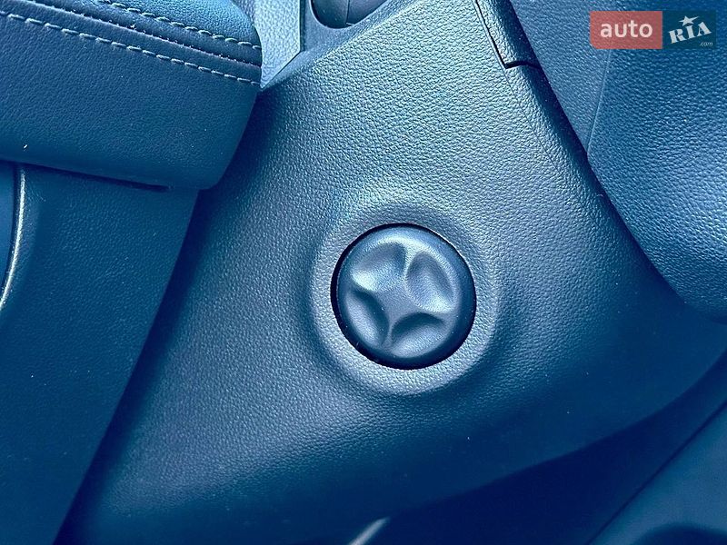 Седан Buick LaCrosse 2017 в Киеве