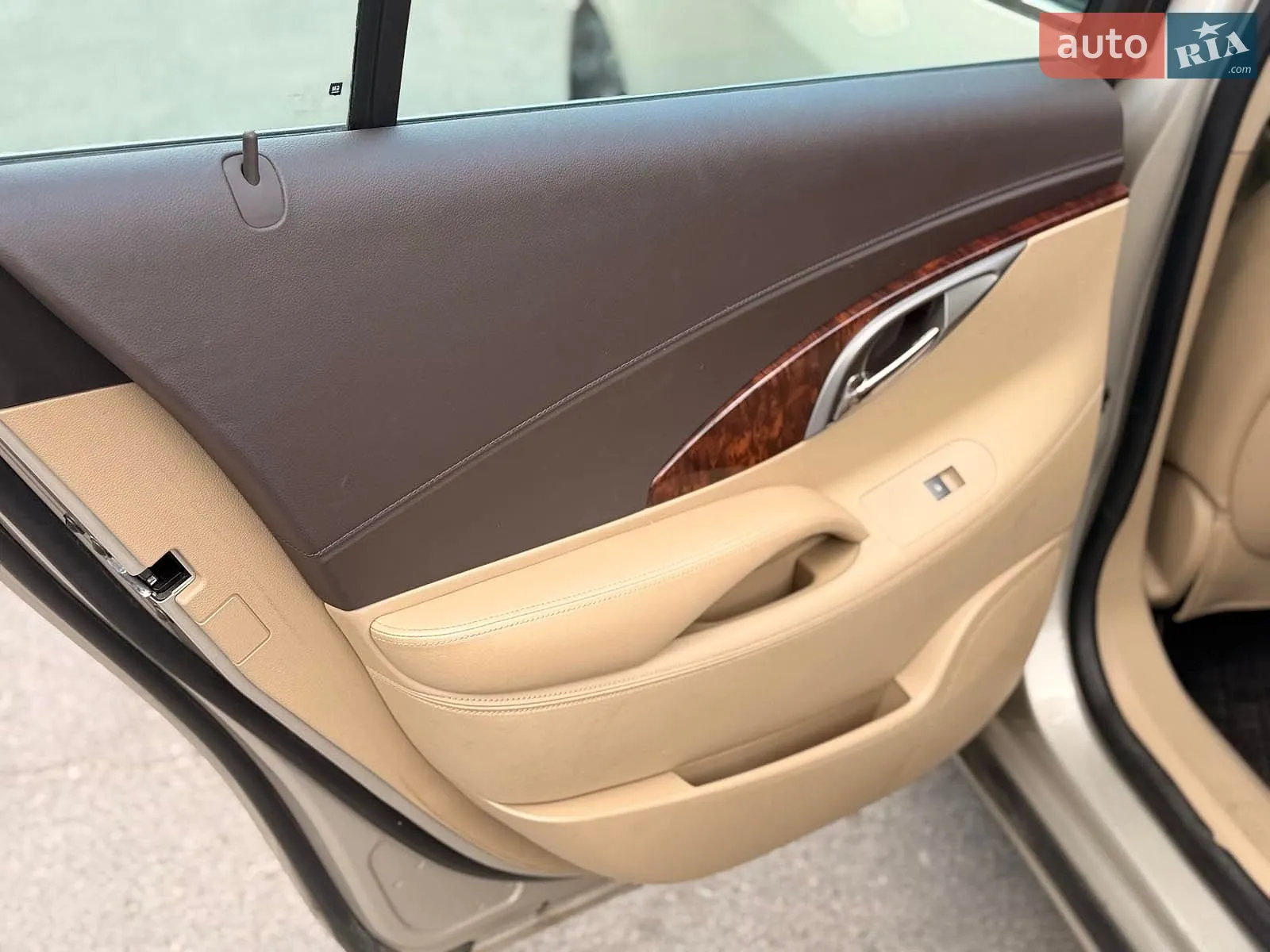 2012 Buick LaCrosse - мініатюра 11