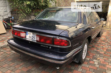 Седан Buick LE Sabre 1992 в Дніпрі