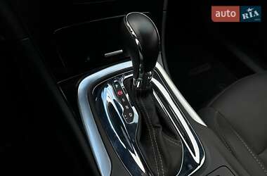 Седан Buick Regal GS 2017 в  фото 31 Седан Buick Regal GS 2017 в