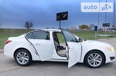 Седан Buick Regal 2015 в 