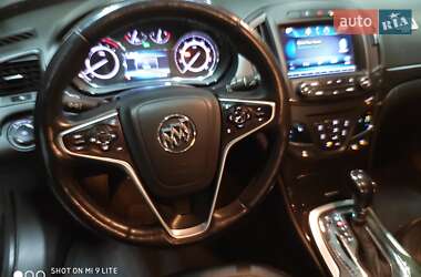 Buick Regal Premium II  2013