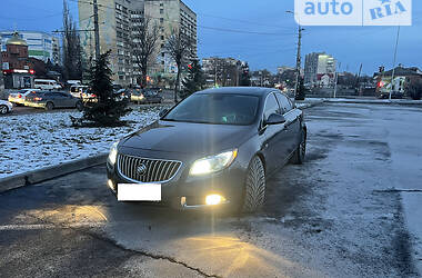 Седан Buick Regal 2011 в 