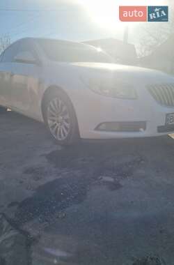 Седан Buick Regal 2010 в Сумах