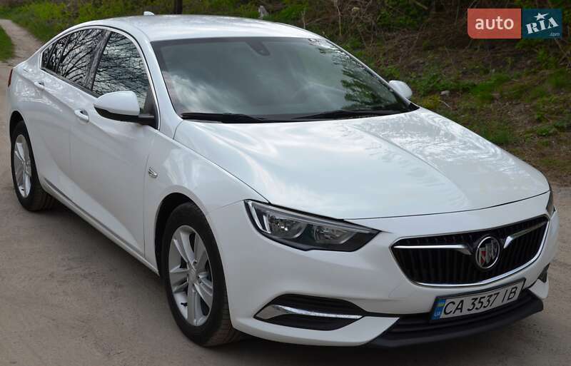 Седан Buick Regal 2018 в Киеве
