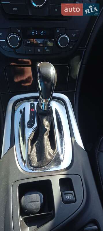 Седан Buick Regal 2013 в Ромнах фото 23 Седан Buick Regal 2013 в Ромнах