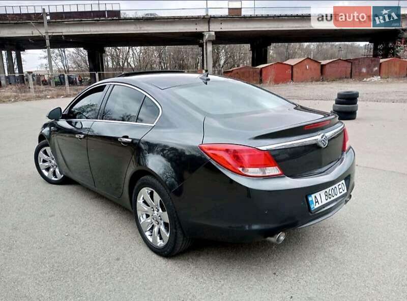 Седан Buick Regal 2012 в Чернигове
