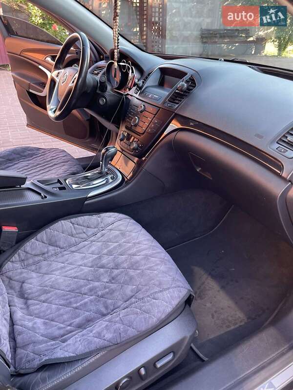 Седан Buick Regal 2011 в Нежине