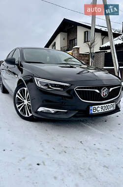 Седан Buick Regal 2018 в Львові