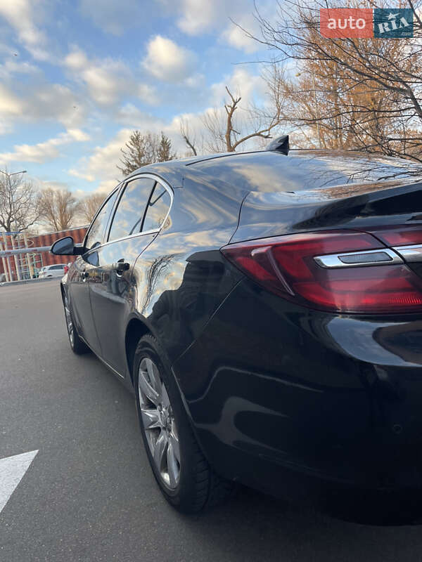 Седан Buick Regal 2015 в Киеве