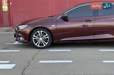 Седан Buick Regal 2018 в 