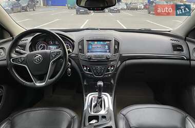 Седан Buick Regal 2015 в 