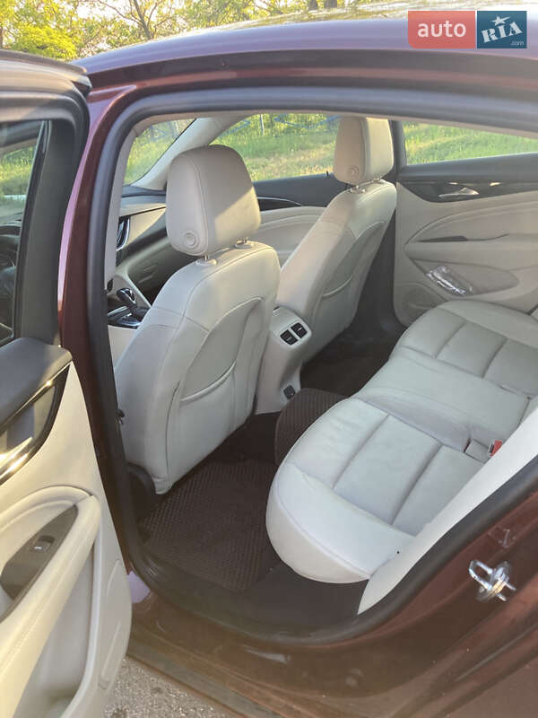 Седан Buick Regal 2017 в Одессе