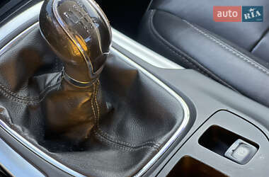 Седан Buick Regal 2011 в 