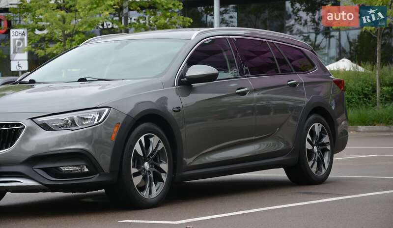 Универсал Buick Regal 2018 в Киеве