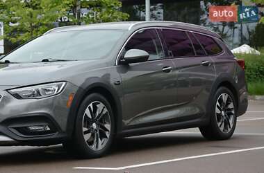 Универсал Buick Regal 2018 в 