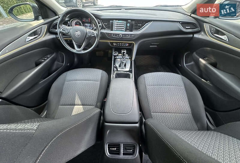 Седан Buick Regal 2018 в Києві