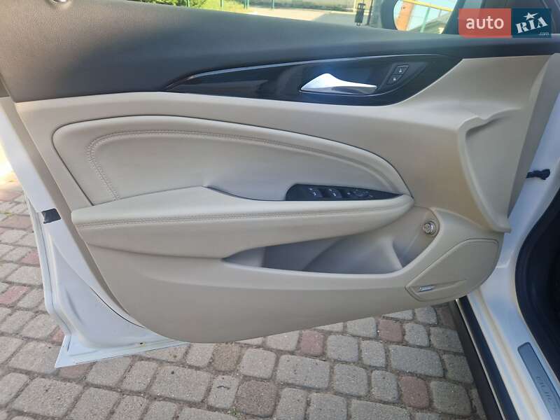 Седан Buick Regal 2018 в Харькове