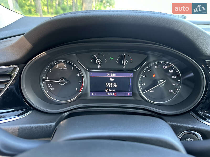 Седан Buick Regal 2018 в Киеве