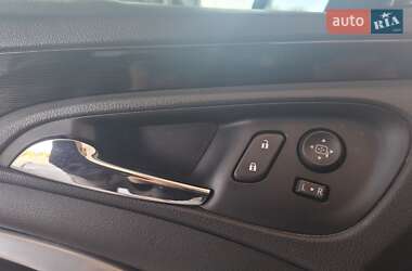 Седан Buick Regal 2016 в 