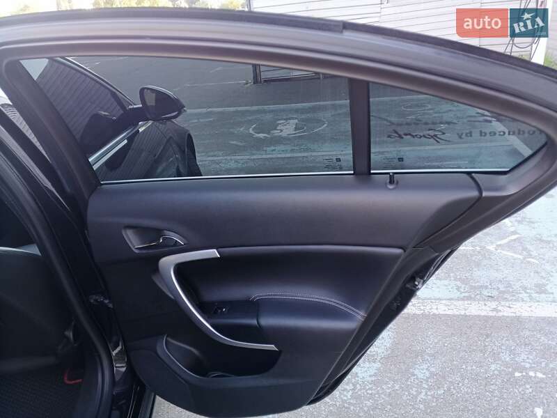 Седан Buick Regal 2015 в Киеве