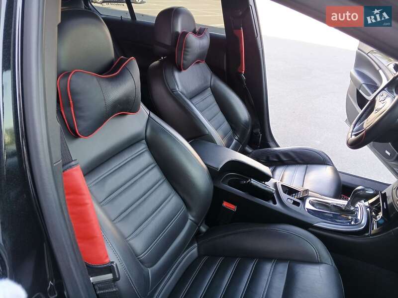 Седан Buick Regal 2015 в Киеве