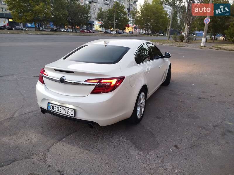 Седан Buick Regal 2015 в Николаеве