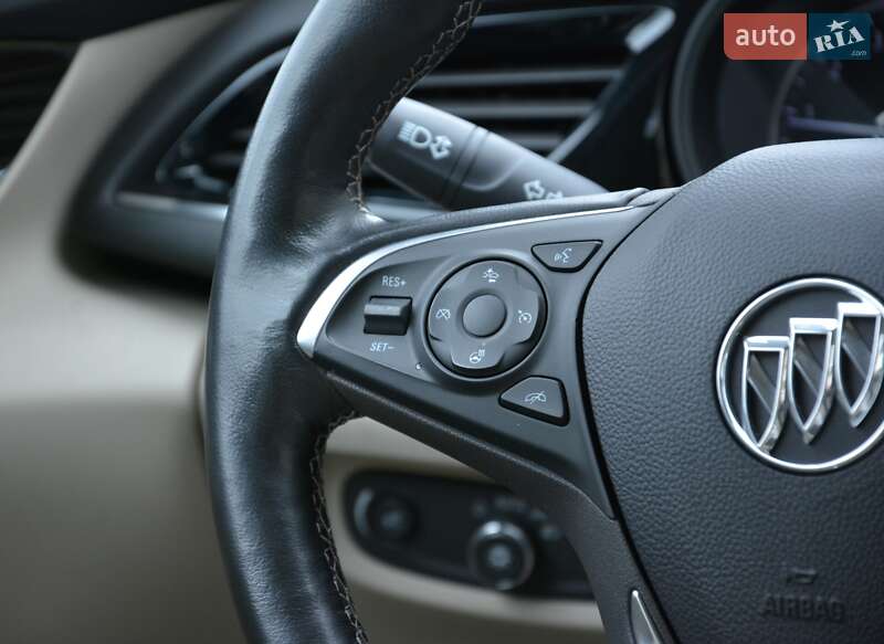 Седан Buick Regal 2018 в Киеве