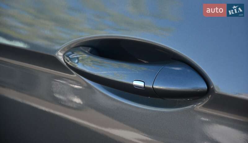 Седан Buick Regal 2018 в Киеве фото 15 Седан Buick Regal 2018 в Киеве