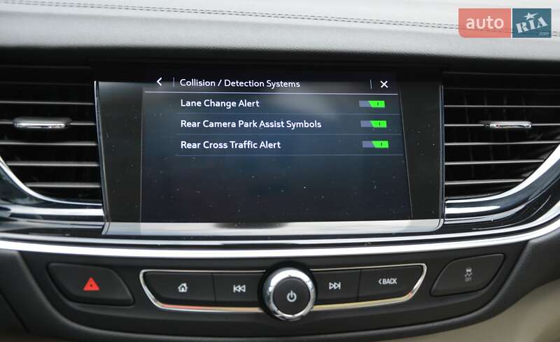 Седан Buick Regal 2018 в Киеве фото 30 Седан Buick Regal 2018 в Киеве