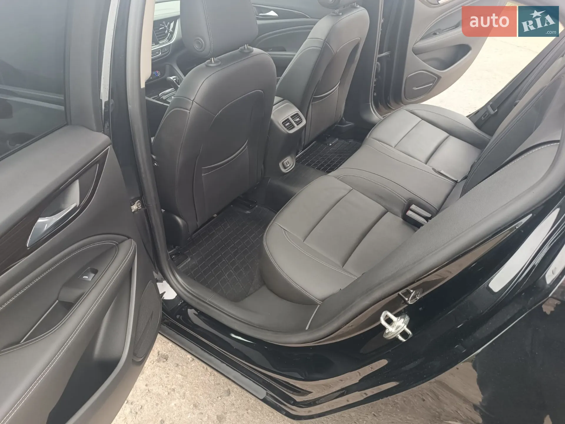 2018 Buick Regal - мініатюра 10