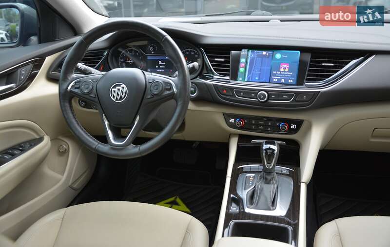 Седан Buick Regal 2018 в Киеве