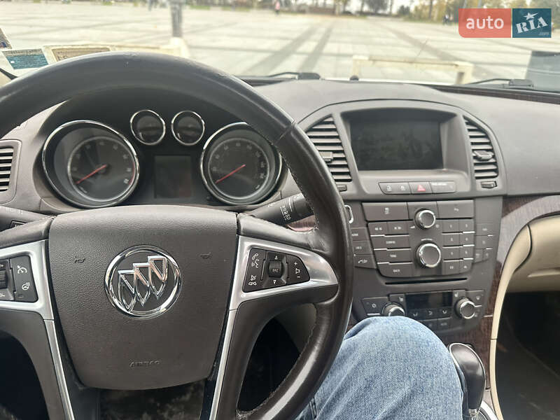Седан Buick Regal 2013 в Николаеве