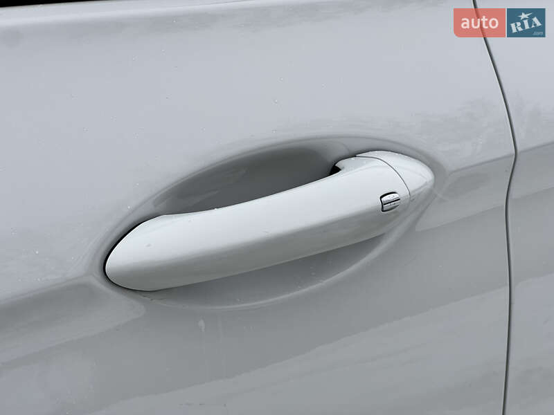 Седан Buick Regal 2018 в Києві