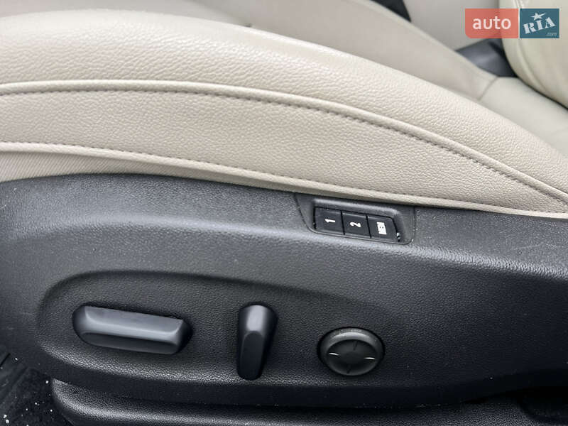 Седан Buick Regal 2018 в Києві